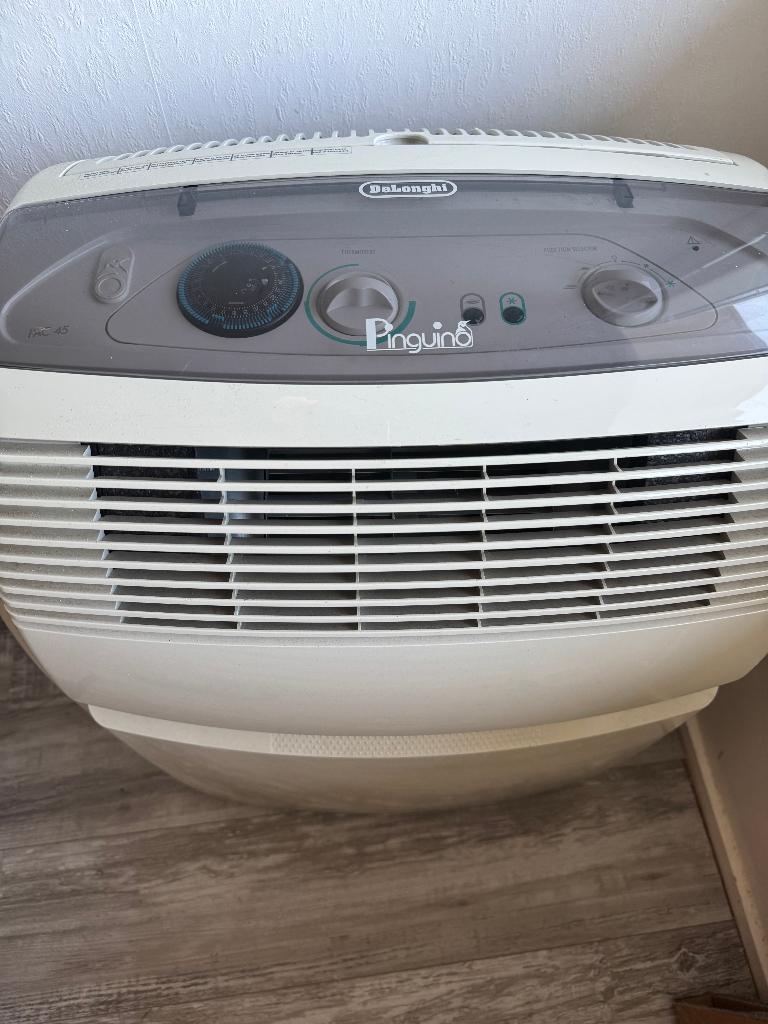 Mobiele airco DeLonghi, Gebruikt, 3 snelheden of meer, Ophalen of Verzenden, 100 m³ of groter