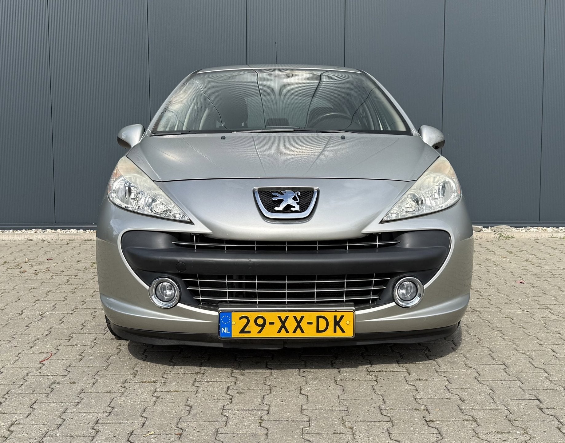 Peugeot 207 1.6 VTi XS Pack Automaat Clima NAP APK, Auto's, Peugeot, Stof, Gebruikt, Zwart, 4 cilinders