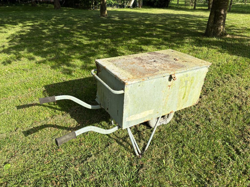 Metador Gereedschapkruiwagen, Ophalen, Gebruikt