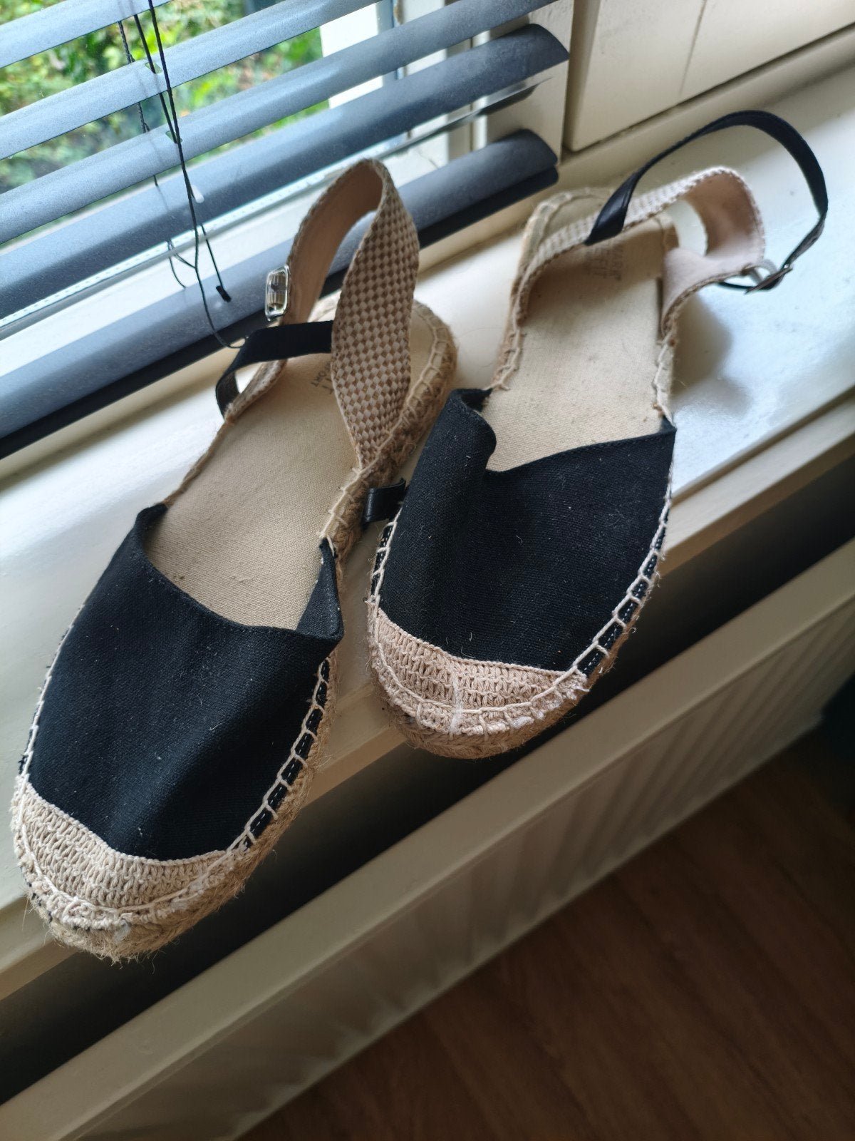 Zwarte espadrilles met enkelbandje - Primark - mt 39, Primark, Zwart, Ophalen of Verzenden, Espadrilles of Moccasins