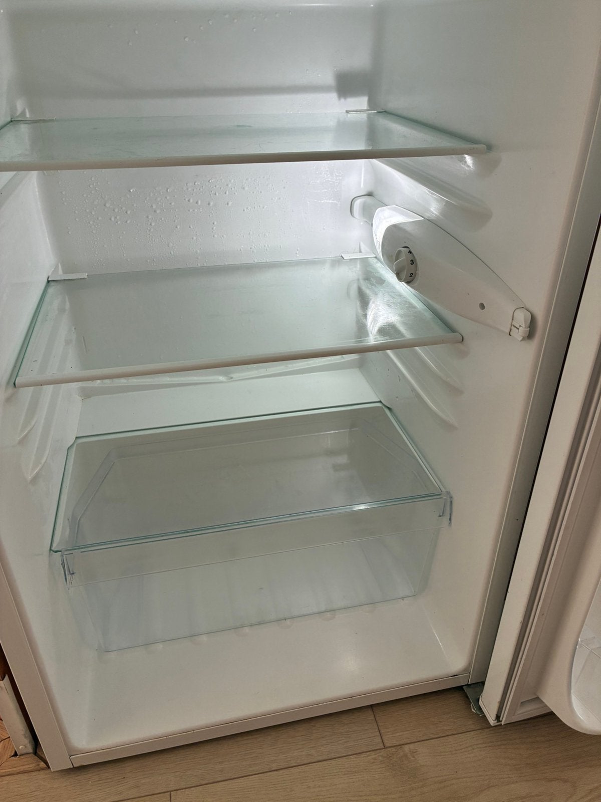 Zanussi tafelmodel koelkast.., Ophalen, Zo goed als nieuw, Zonder vriesvak