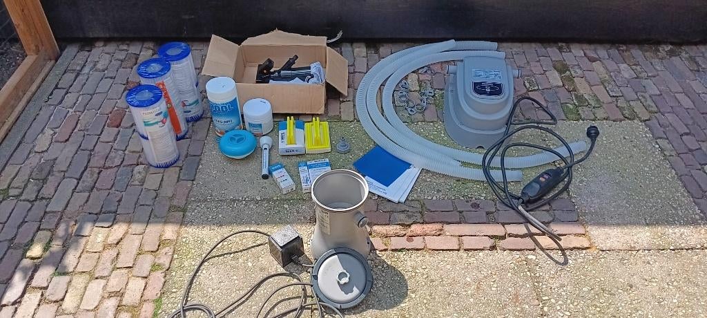 Zwembadpomp en warmte element + extra's, Ophalen, Gebruikt, Minder dan 80 cm, Overige typen
