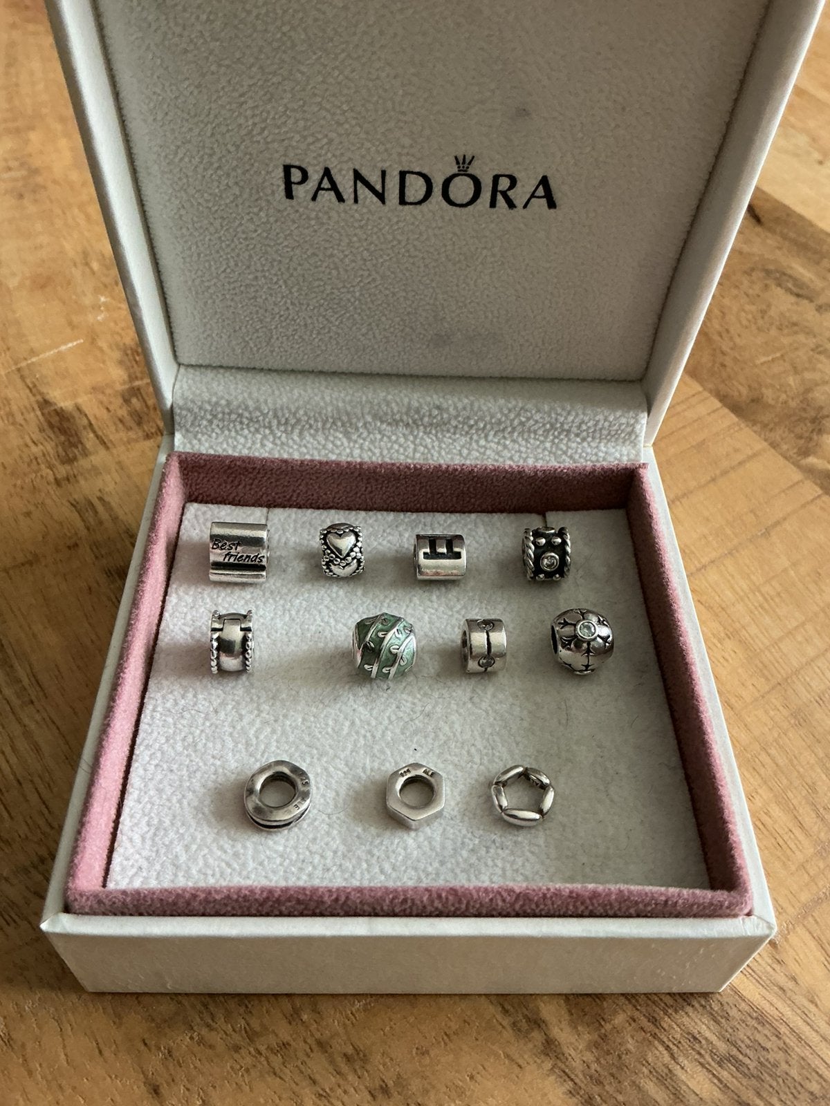 Pandora bedels, 11 voor 70 euro, maar ook los over te nemen., Sieraden, Tassen en Uiterlijk, Bedels, Pandora, Ophalen of Verzenden