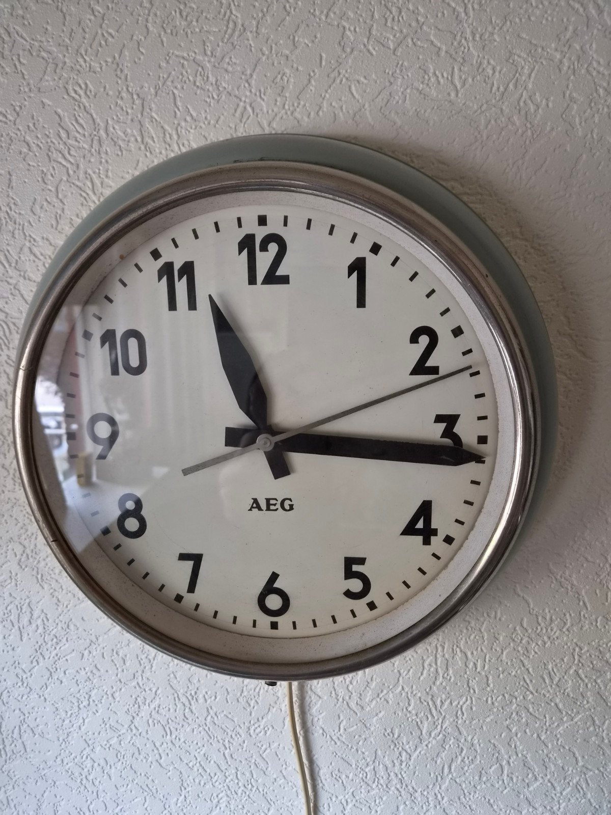 Vintage AEG wandklok - Industriële stijl, Ophalen