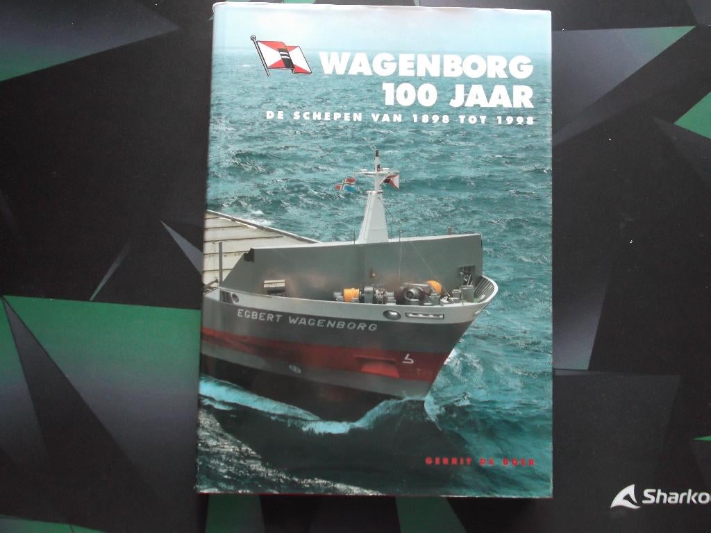Wagenborg 100 jaar. De schepen. Groningen, Delfzijl., 20e eeuw of later, Verzenden, Zo goed als nieuw, Zie beschrijving
