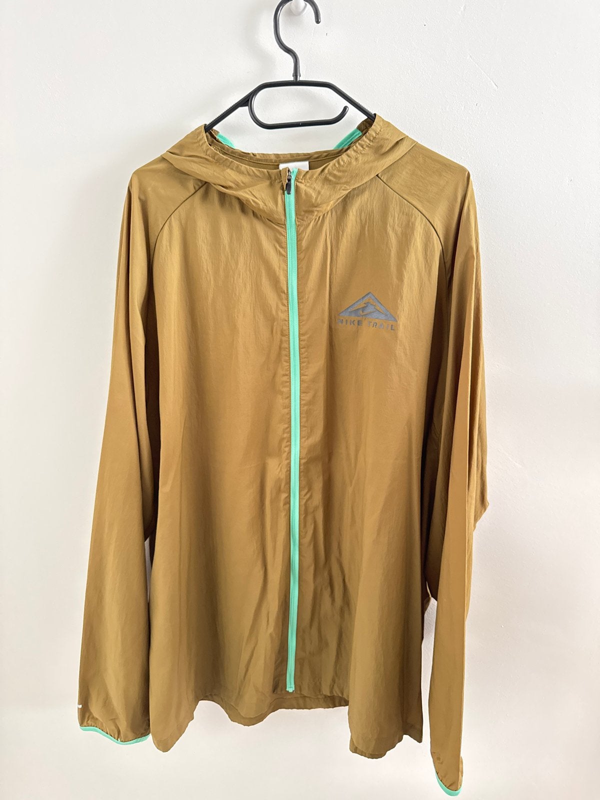 Nike Trail Windjack - Maat XL, Kleding | Dames, Jassen | Zomer, Ophalen of Verzenden, Zo goed als nieuw, Maat 46/48 (XL) of groter