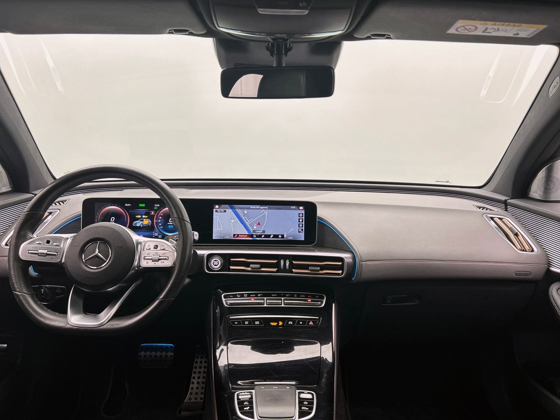 Mercedes-Benz EQC 400 4MATIC Premium Plus 80 kWh | Origineel, Zwart, 80 kWh, 1333 min, Origineel Nederlands