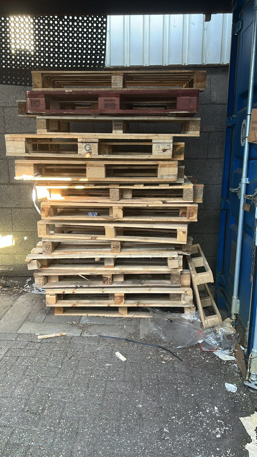 Gratis af te halen: Pallets en haspels, Ophalen, Gebruikt, Pallet