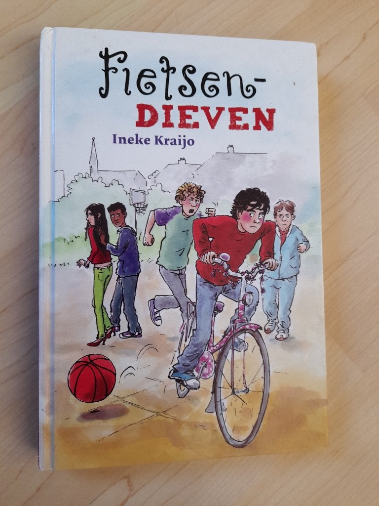 FIETSENDIEVEN Ineke Kraijo, Ophalen of Verzenden, Zo goed als nieuw
