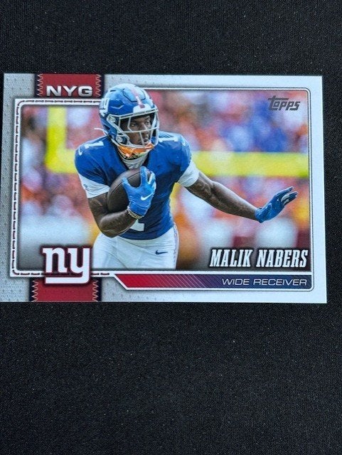 Topps 2026 Flagship Football nr. 153, Verzenden, Nieuw, Overige sporten, Spelerskaart