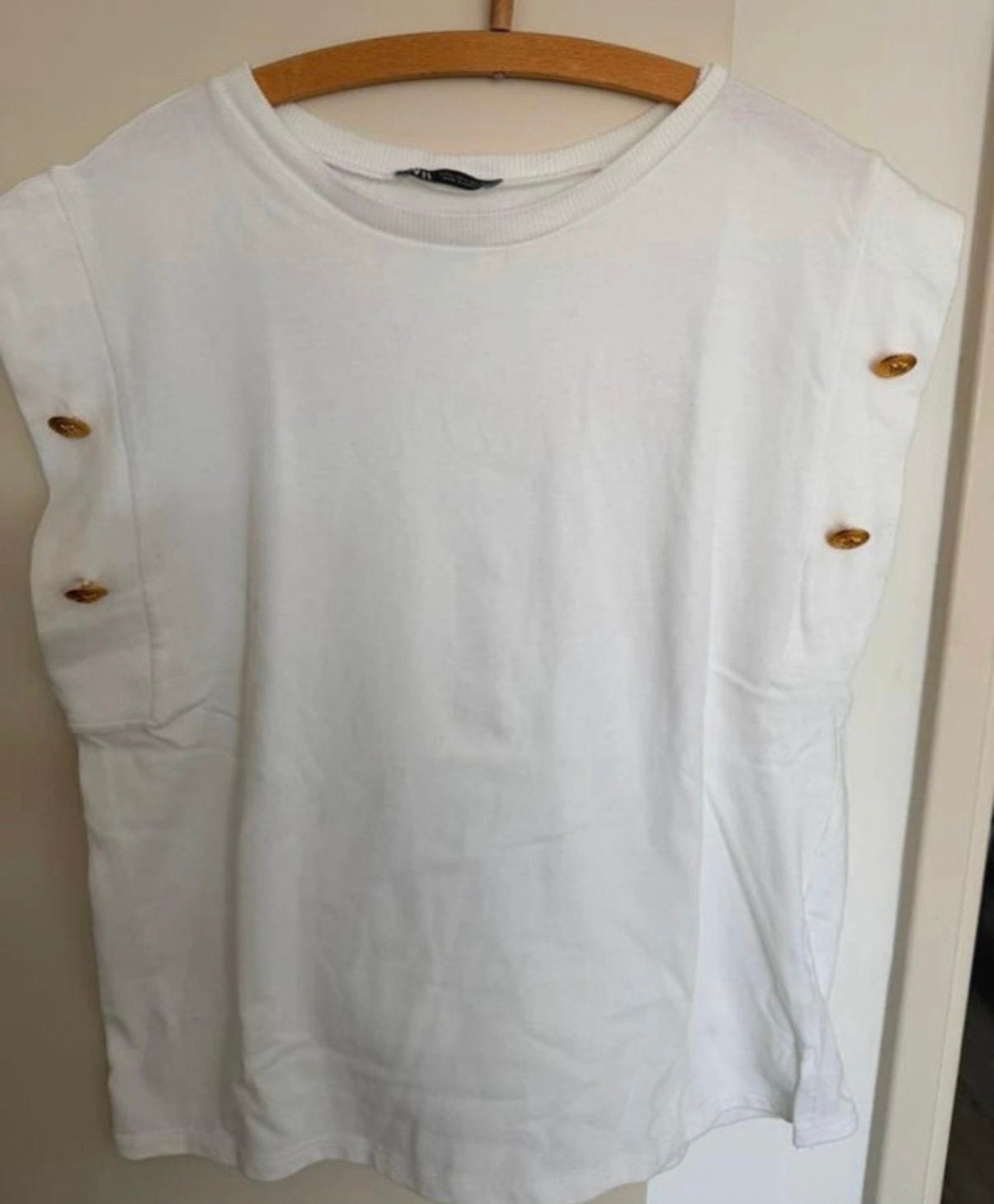 Mooie witte Zara top, maat L, Maat 38/40 (M), Ophalen of Verzenden, Zonder mouw, Gedragen