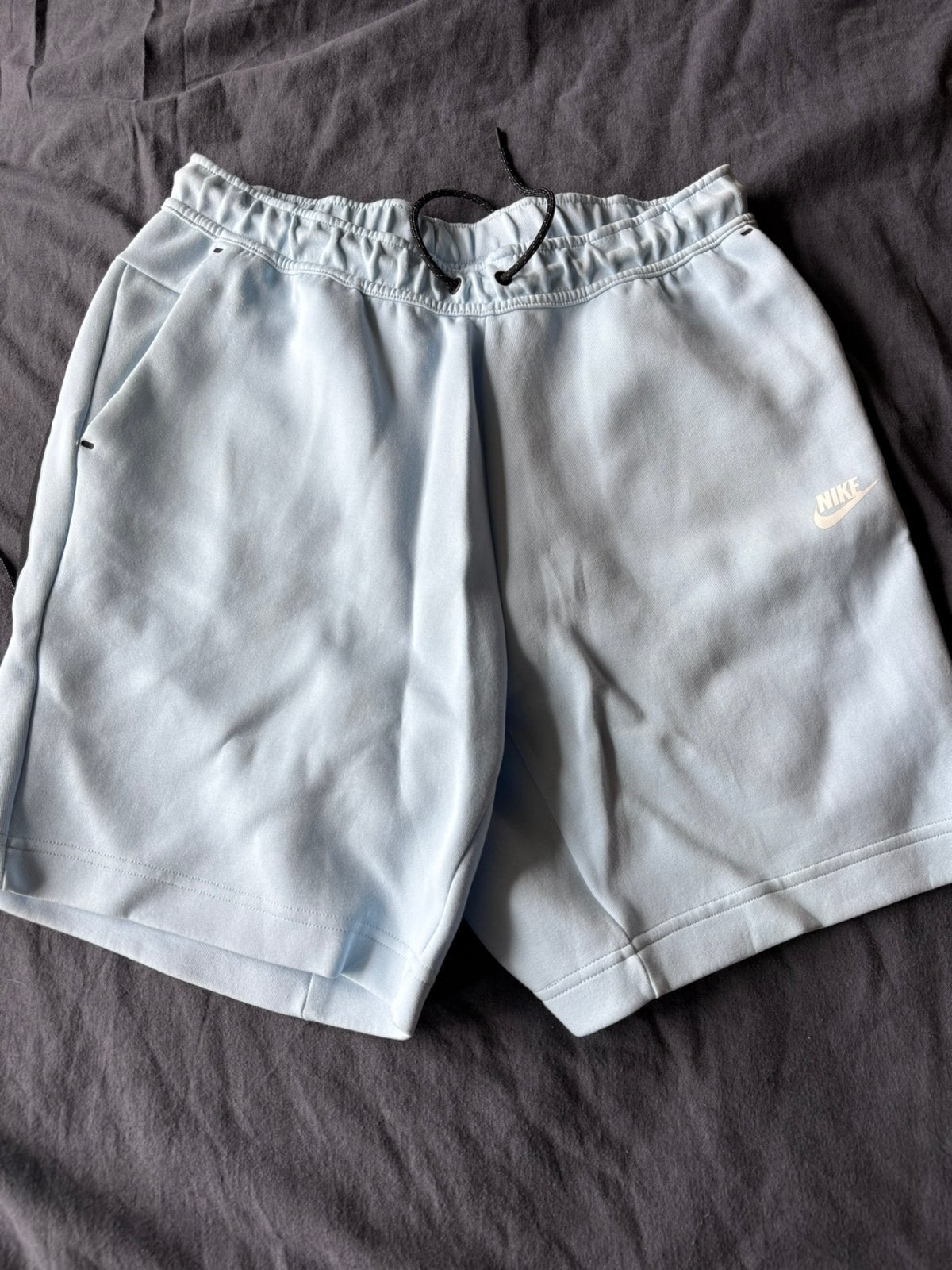 Nike tech fleece korte broek L, Kleding | Heren, Ophalen of Verzenden, Zo goed als nieuw, Blauw, Algemeen