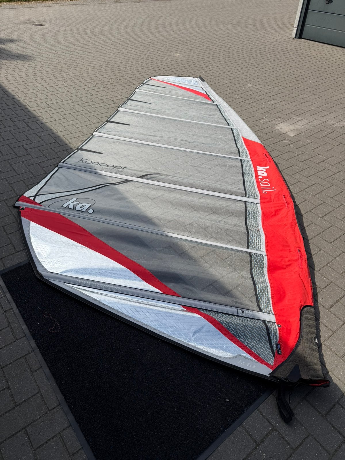Ka Koncept Slalom zeilen 7.5, 6.4, 5.8 en 4.9 m2, Watersport en Boten, Windsurfen, Ophalen, Gebruikt, Zeil