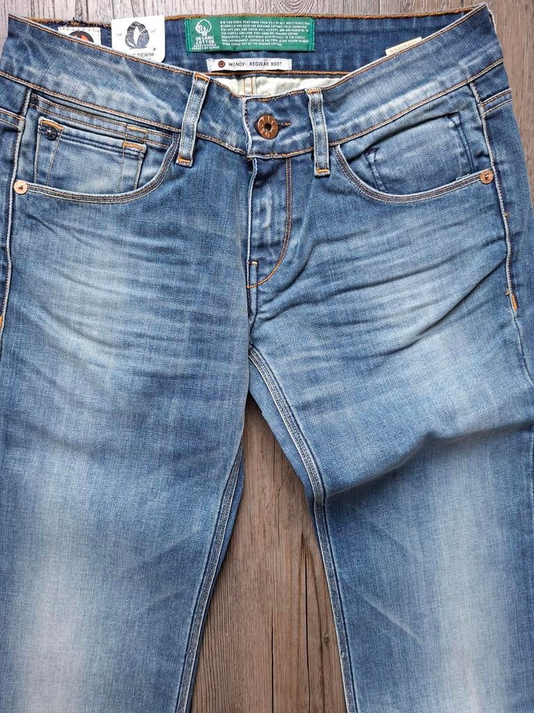 KUYICHI Wendy bootcut jeans W27 L32, Kleding | Dames, Spijkerbroeken en Jeans, Blauw, KUYICHI, Nieuw, Ophalen of Verzenden