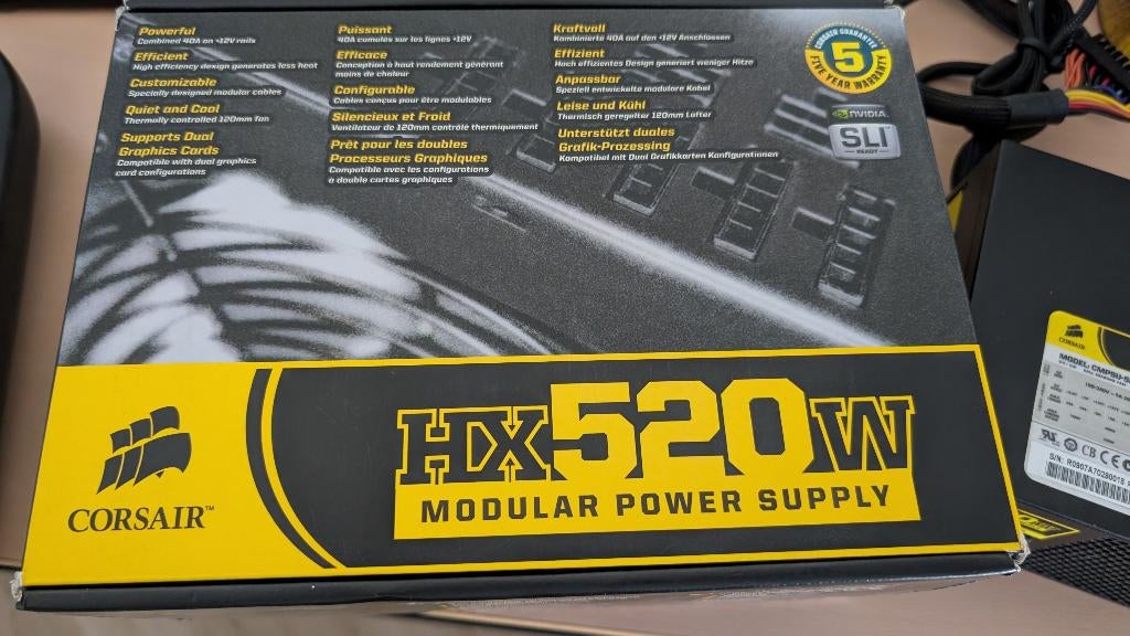 Corsair HX 520W Voeding, Ophalen of Verzenden, Zo goed als nieuw