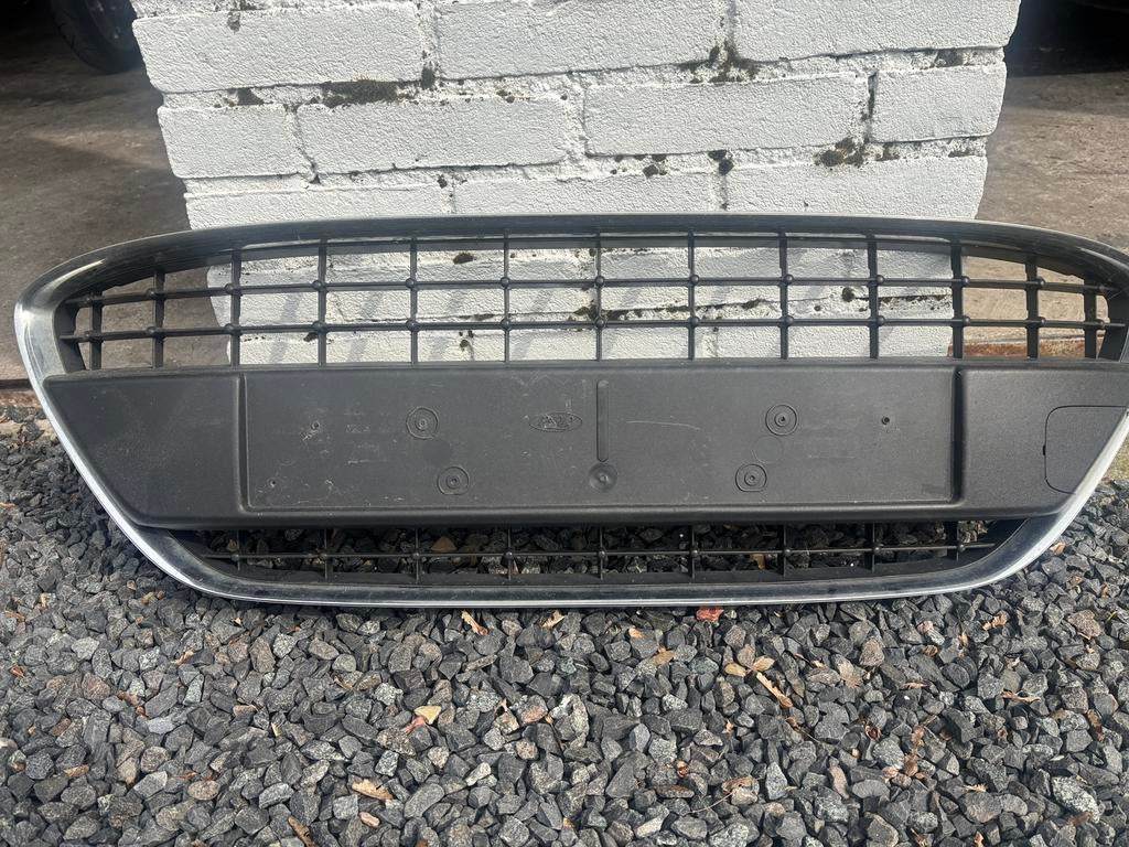 Grill voor Ford Fiesta 2010, Auto-onderdelen, Ophalen, Gebruikt, Voor, Ford