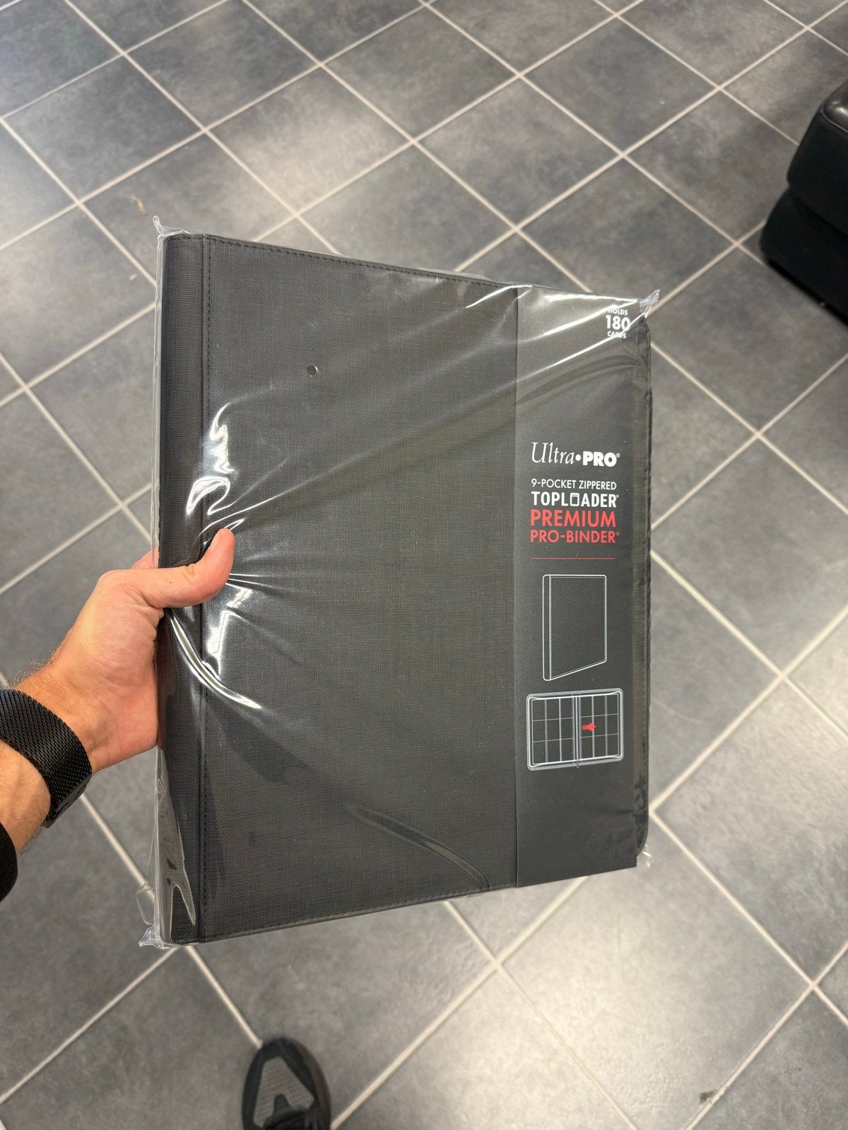 Ultra PRO 9-Pocket Zippered Toploader Premium PRO-Binder, Ophalen of Verzenden