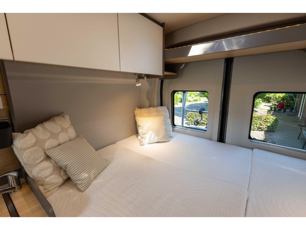 Caravans And Camping Lmc