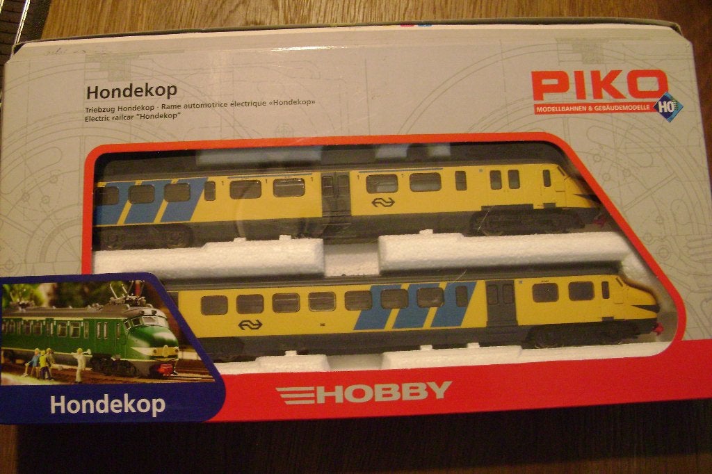 Piko H0 NS Gele Hondekop 57322 digitaal, Wisselstroom, Treinset, Piko, Ophalen of Verzenden