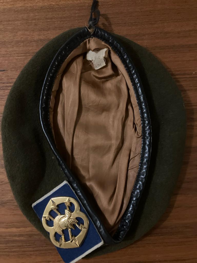 Landmacht Baret dienstvak Verbindingsdienst, Ophalen of Verzenden, Landmacht, Nederland, Helm of Baret