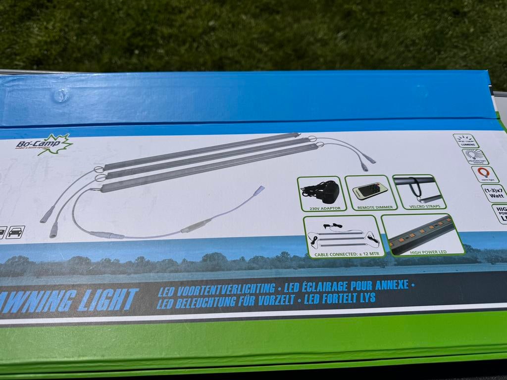 Bo-Camp LED voortentverlichting met 3 tubes, 230V adapter, Ophalen of Verzenden, Gebruikt
