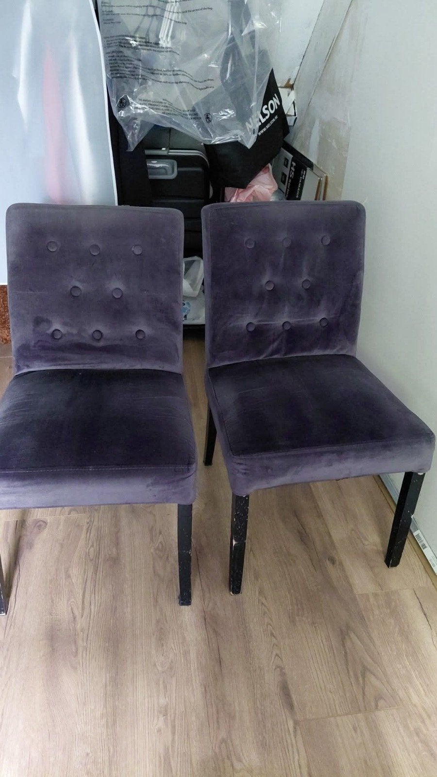 Gratis 2 velvet stoelen, Ophalen