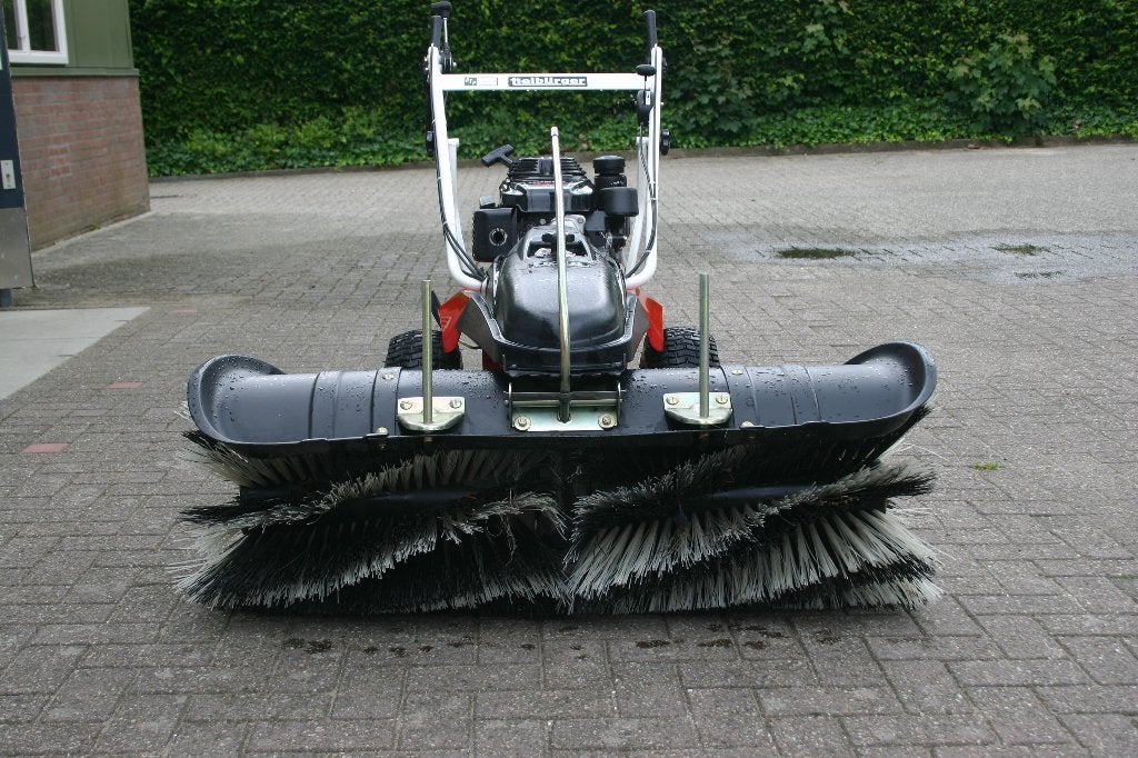 Veegmachine, Tuin en Terras, Veegmachines, Ophalen, Zo goed als nieuw, Tielbürger