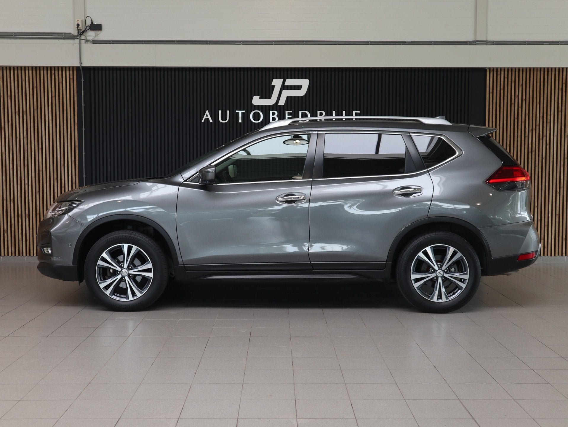 Foto 6 van Nissan X-Trail 1.3 DIG-T N-Connecta AUTOMAAT|CRUISE|NAVI|TRE