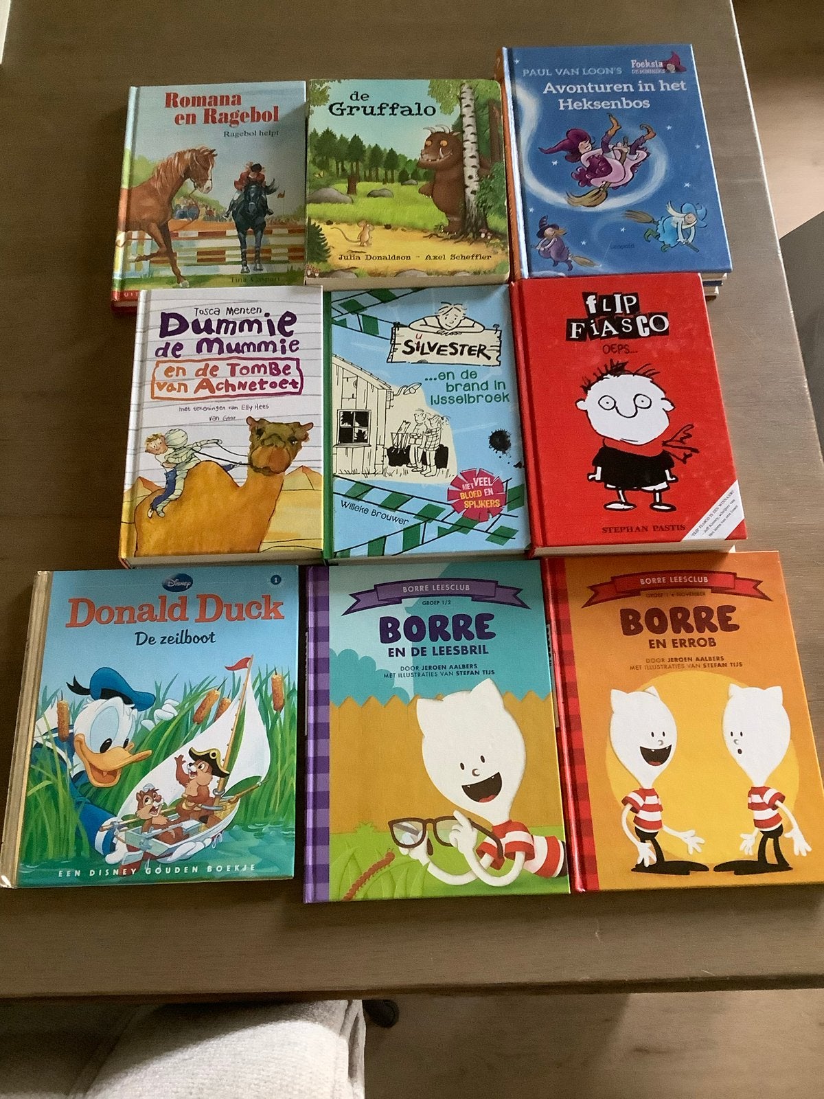 Partijtje kinderboeken aangeboden. Alles = €10,00., Ophalen of Verzenden, Gelezen, Sprookjes