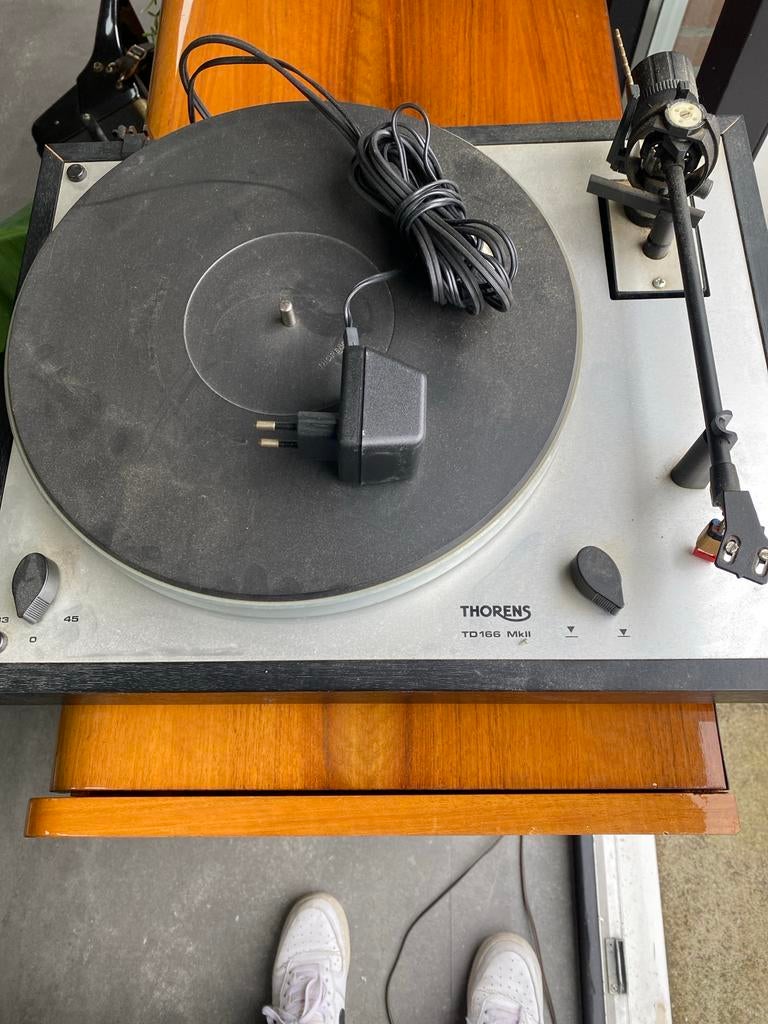 Thorens TD166 MkII platenspeler, Audio, Tv en Foto, Platenspelers, Ophalen of Verzenden, Gebruikt, Platenspeler, Thorens