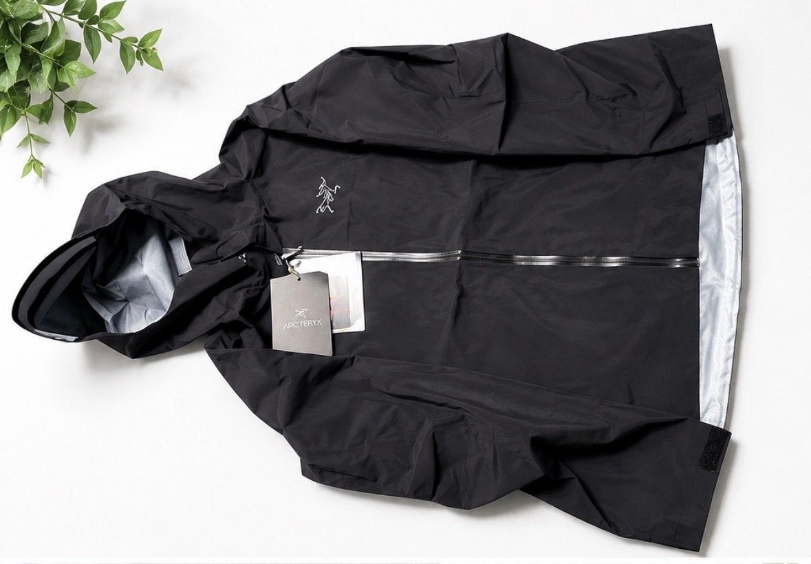 Arc'teryx Outdoorjas - Lichtgewicht, Waterdicht & Stijlvol, Kleding | Dames, Jassen | Zomer, Verzenden, Nieuw, Maat 36 (S), Zwart