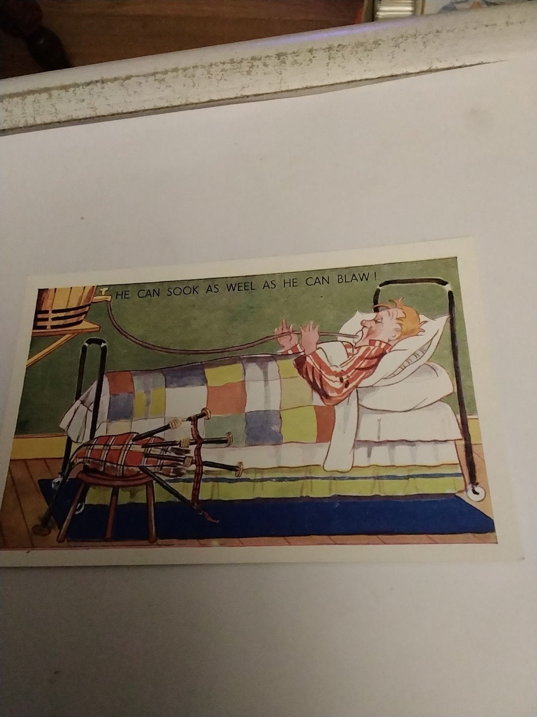Vintage humoristische ansichtkaart - Schotse doedelzakspeler, Ophalen of Verzenden, 1940 tot 1960, Ongelopen