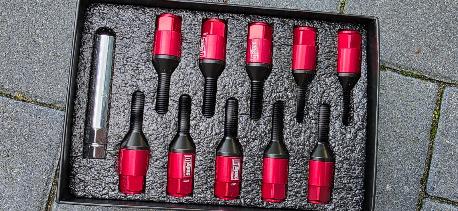 D1 Spec Two In One Wheel Bolt M12x1.5 Rood, Ophalen of Verzenden, Nieuw, Universele onderdelen