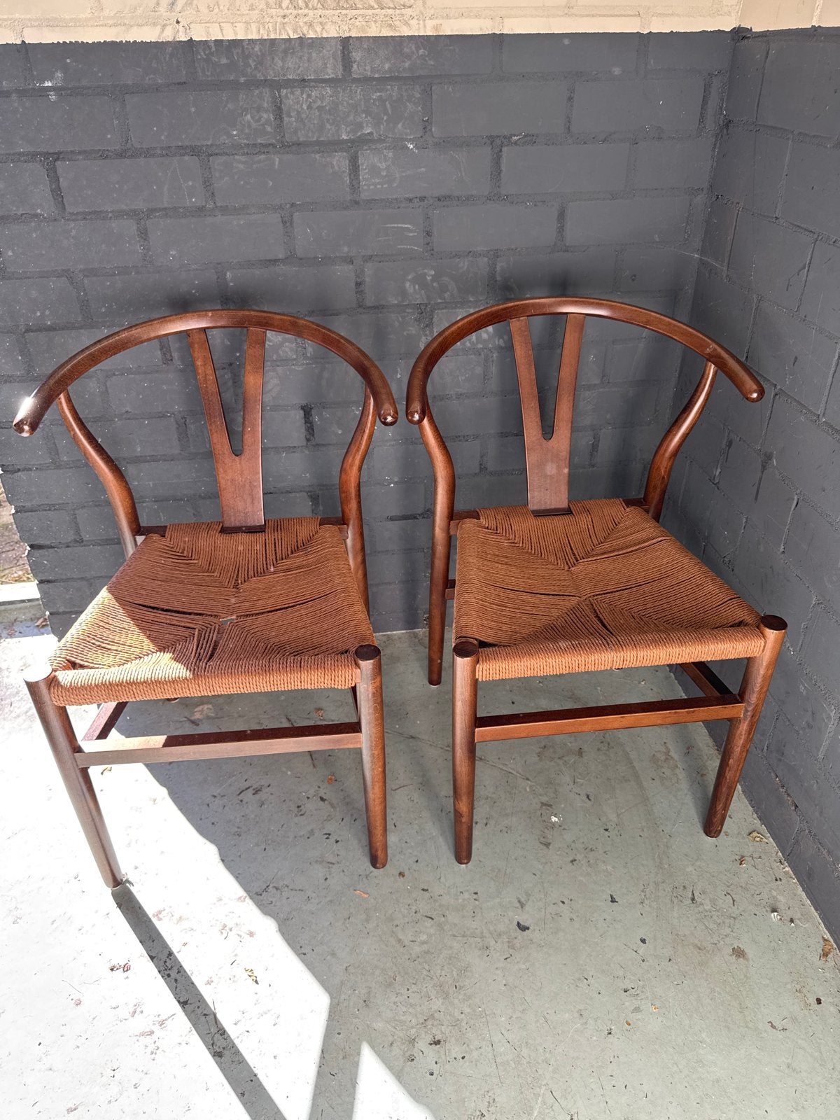 Set van 2 Wishbone stoelen - Hans Wegner stijl, Ophalen
