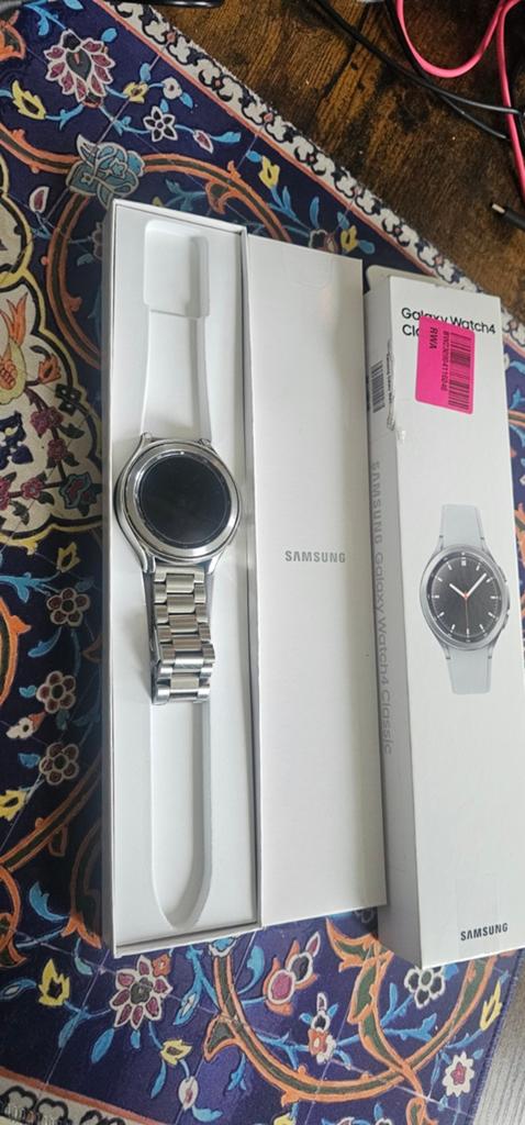 Samsung Galaxy Watch4 Classic 46 mm Zilver, GPS, Ophalen of Verzenden, Zo goed als nieuw, Samsung