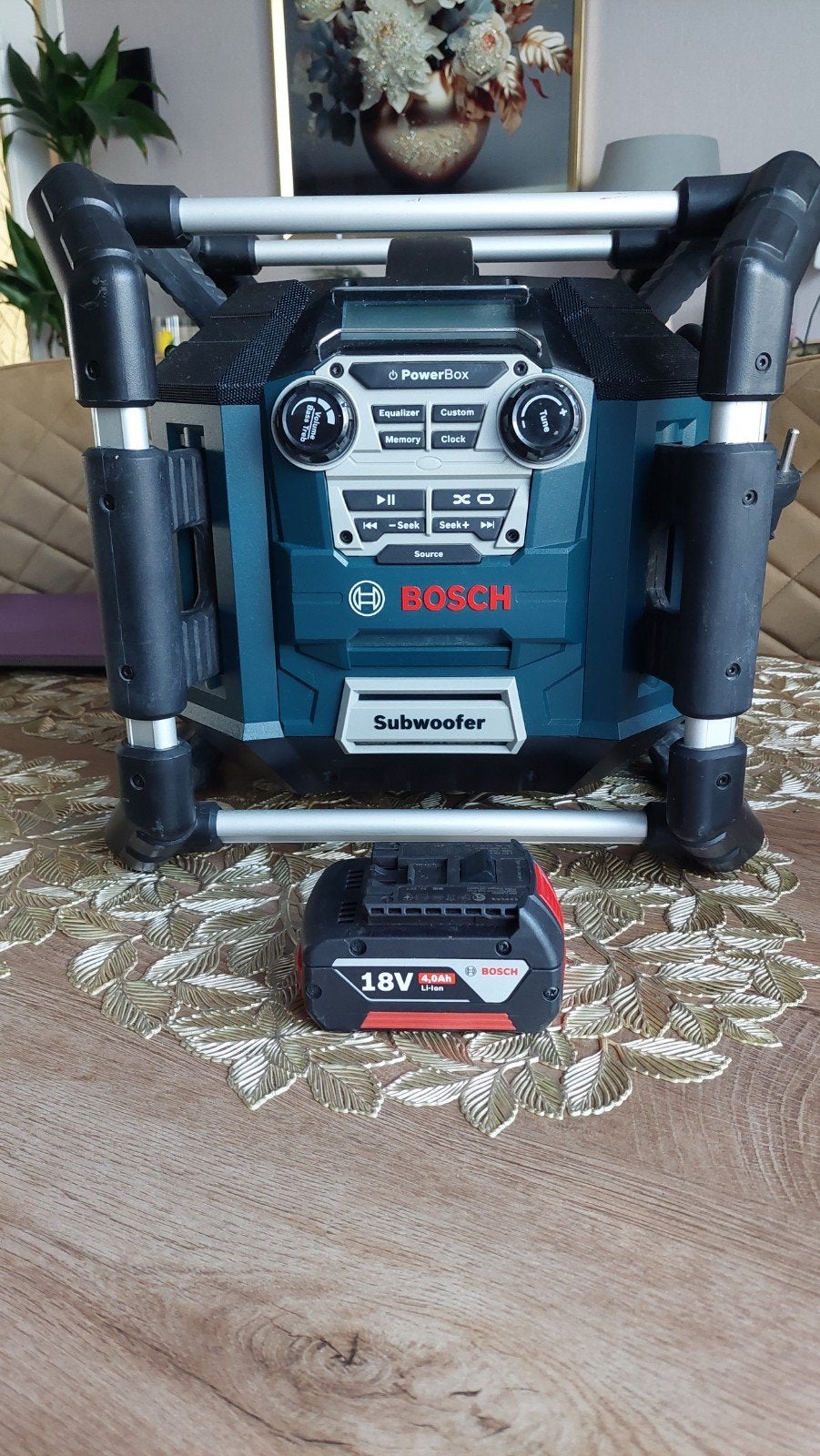 Bouwradio Bosch, Ophalen