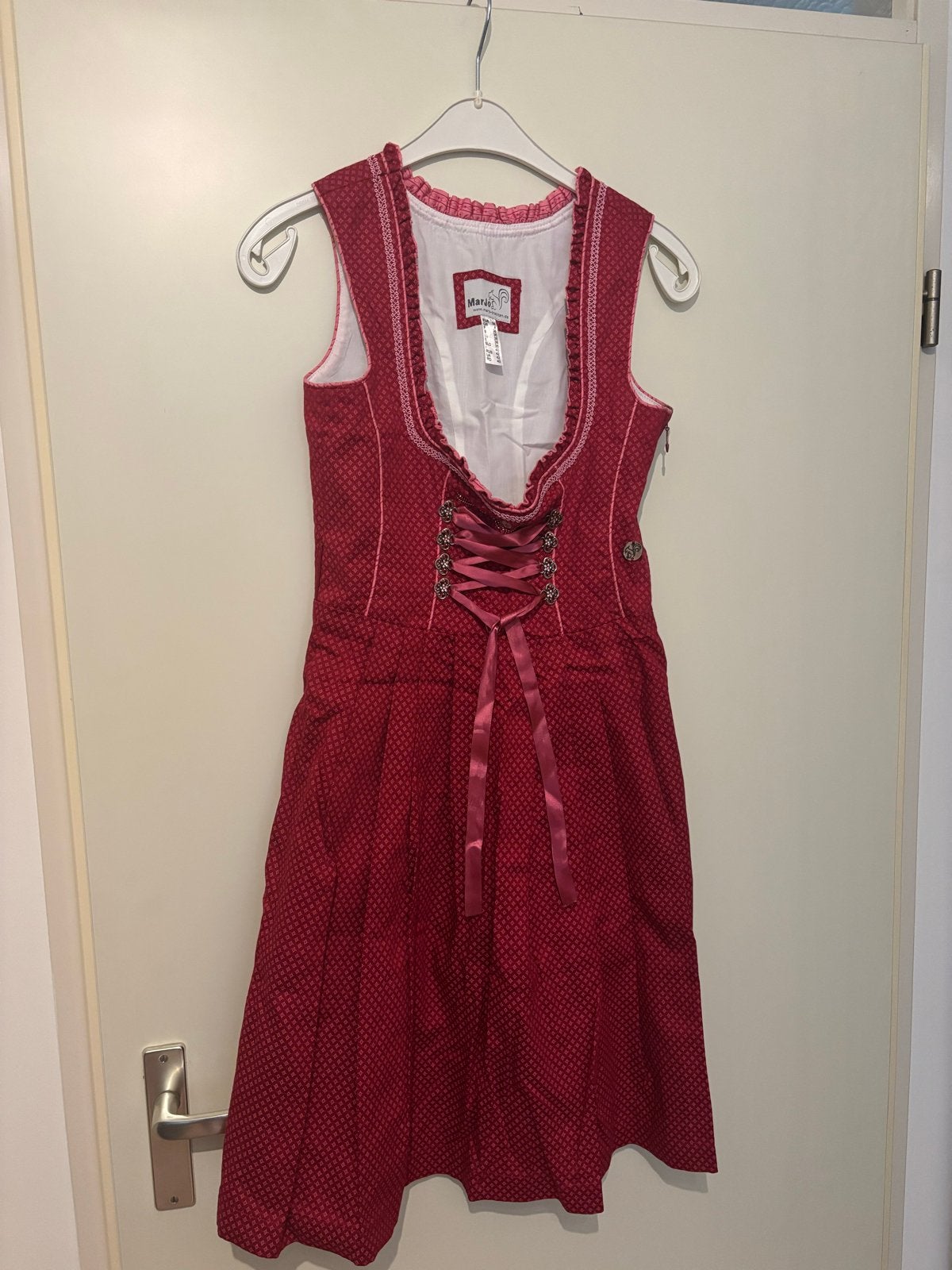Dirndl jurk rood met witte blouse, Ophalen of Verzenden, Maat 34 (XS) of kleiner, Gedragen, Boven de knie