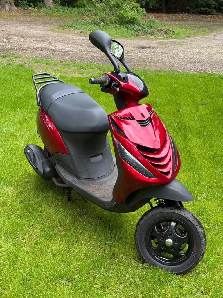 Zip 80cc 4t, Ophalen, Zo goed als nieuw, Benzine, Zip