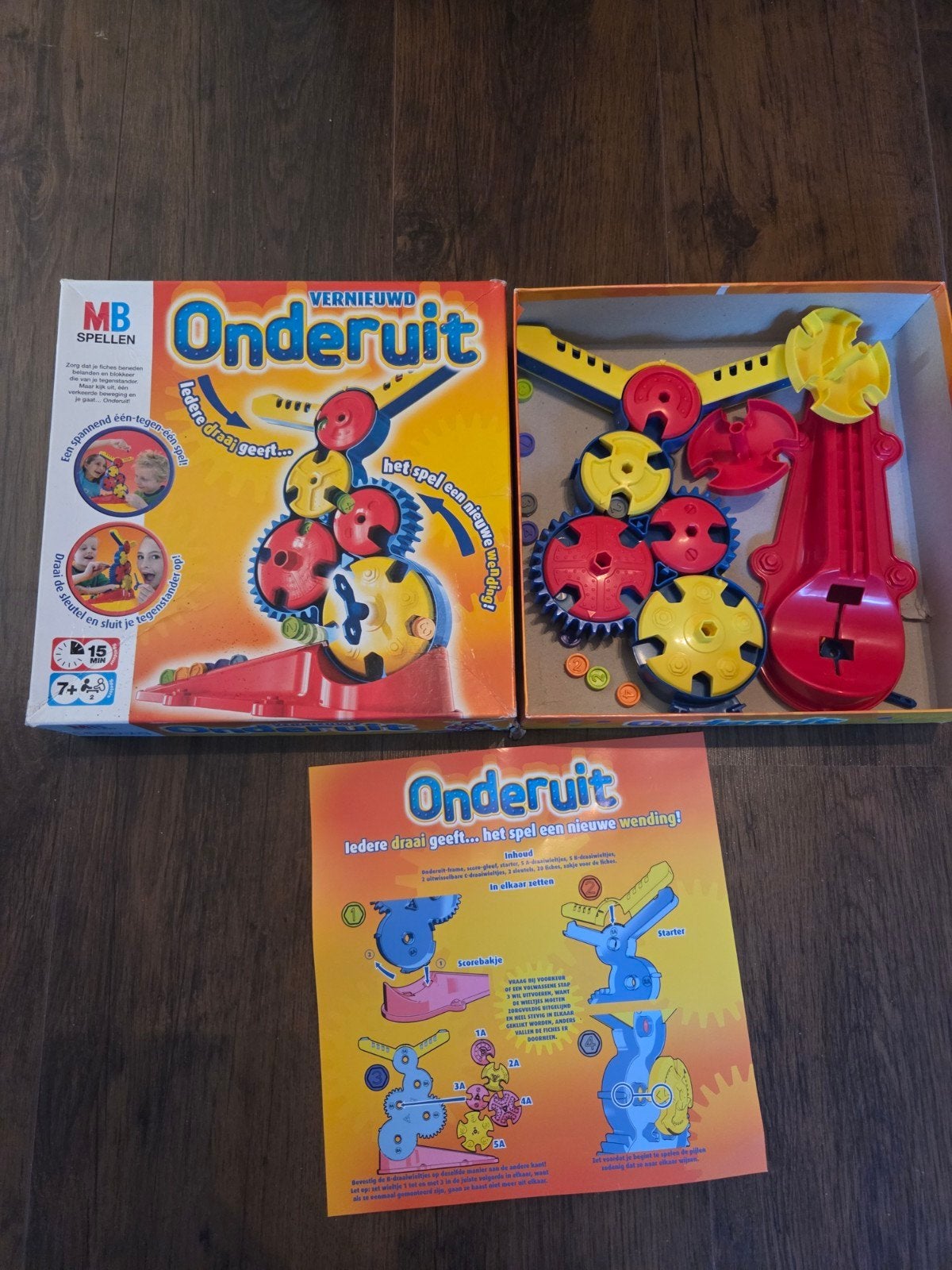 MB Spellen Onderuit - Vernieuwd Gezelschapsspel, Ophalen of Verzenden, Gebruikt, Jongen of Meisje