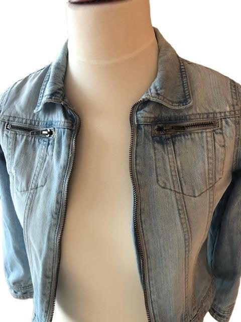 spijkerjasje van Only maat 34 /170, Kleding | Dames, Only, Maat 34 (XS) of kleiner, Gedragen, Verzenden