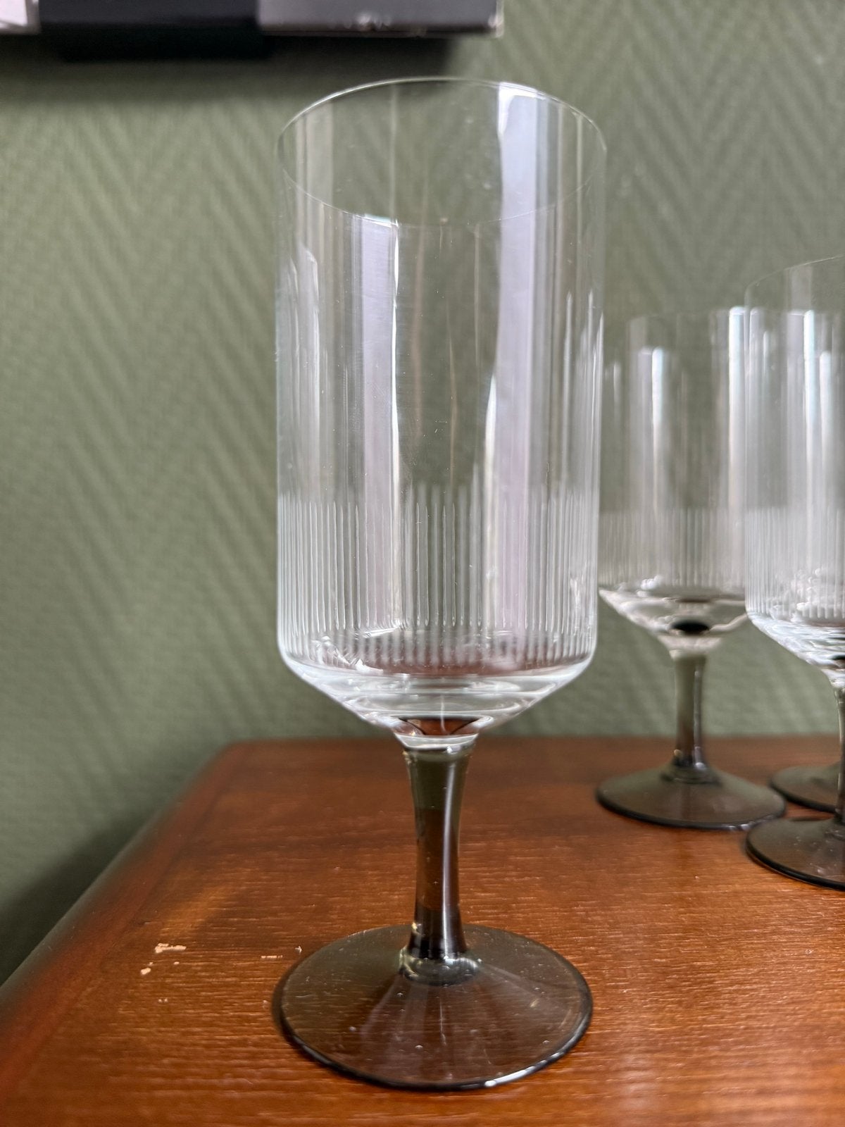 Ferm Living Ripple Wijnglazen - Set van 12, Ophalen of Verzenden, Zo goed als nieuw, Overige merken, Glas