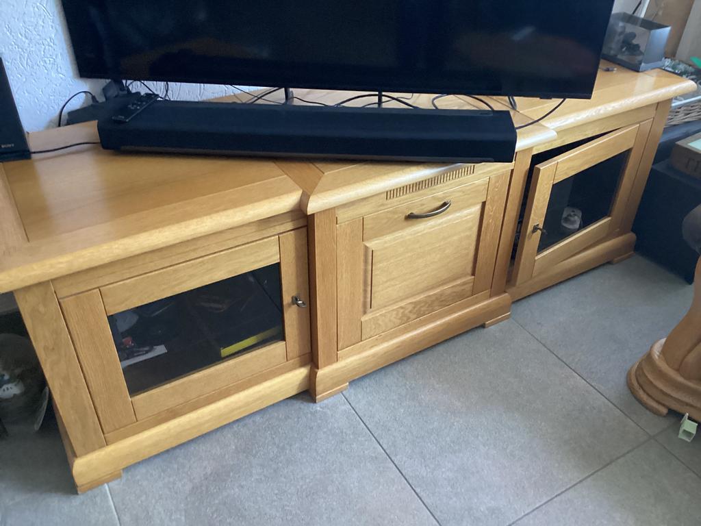 Massief eiken tv meubel, Huis en Inrichting, Complete inboedels, Ophalen of Verzenden