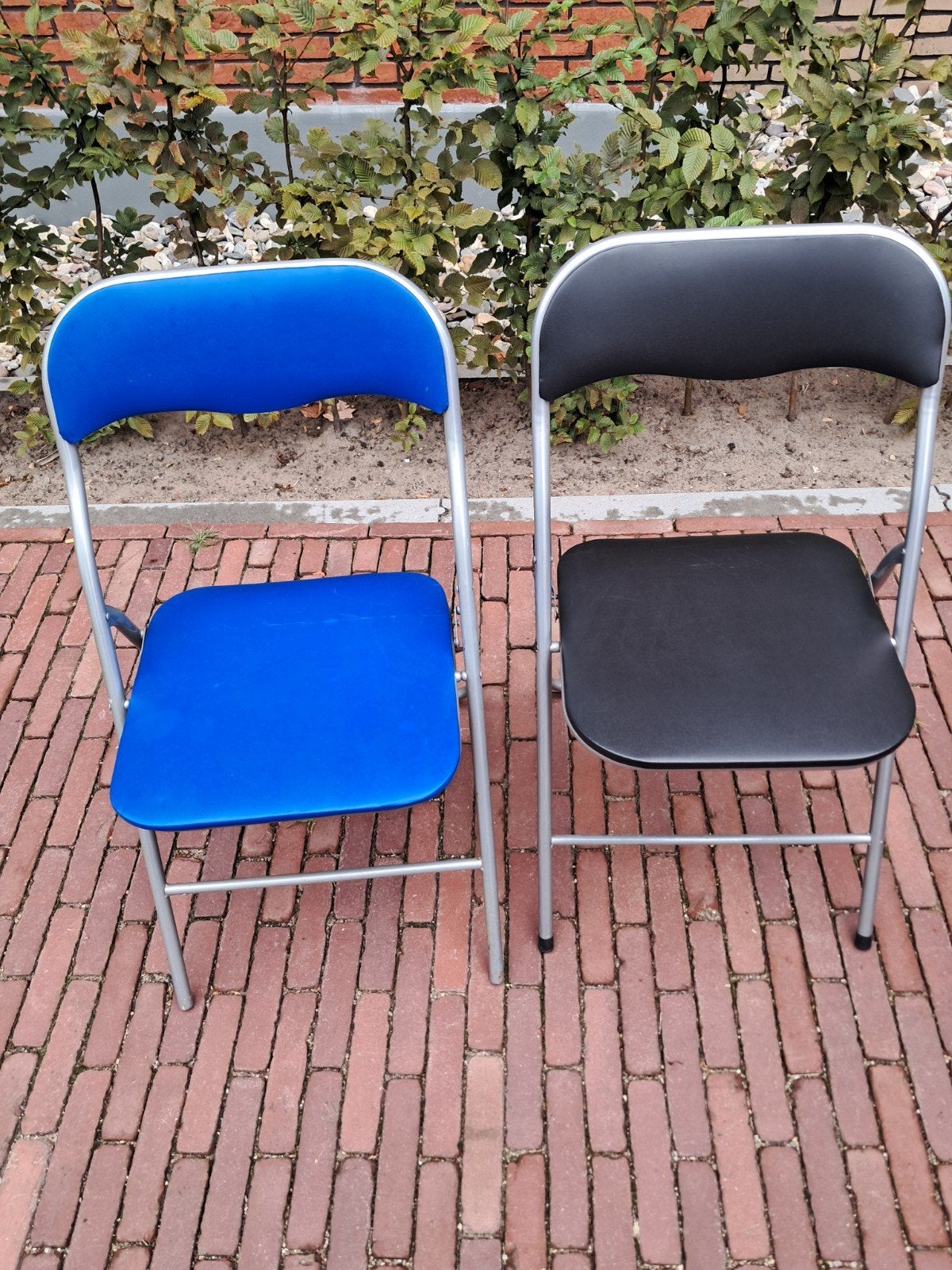 Opklap stoelen., Ophalen