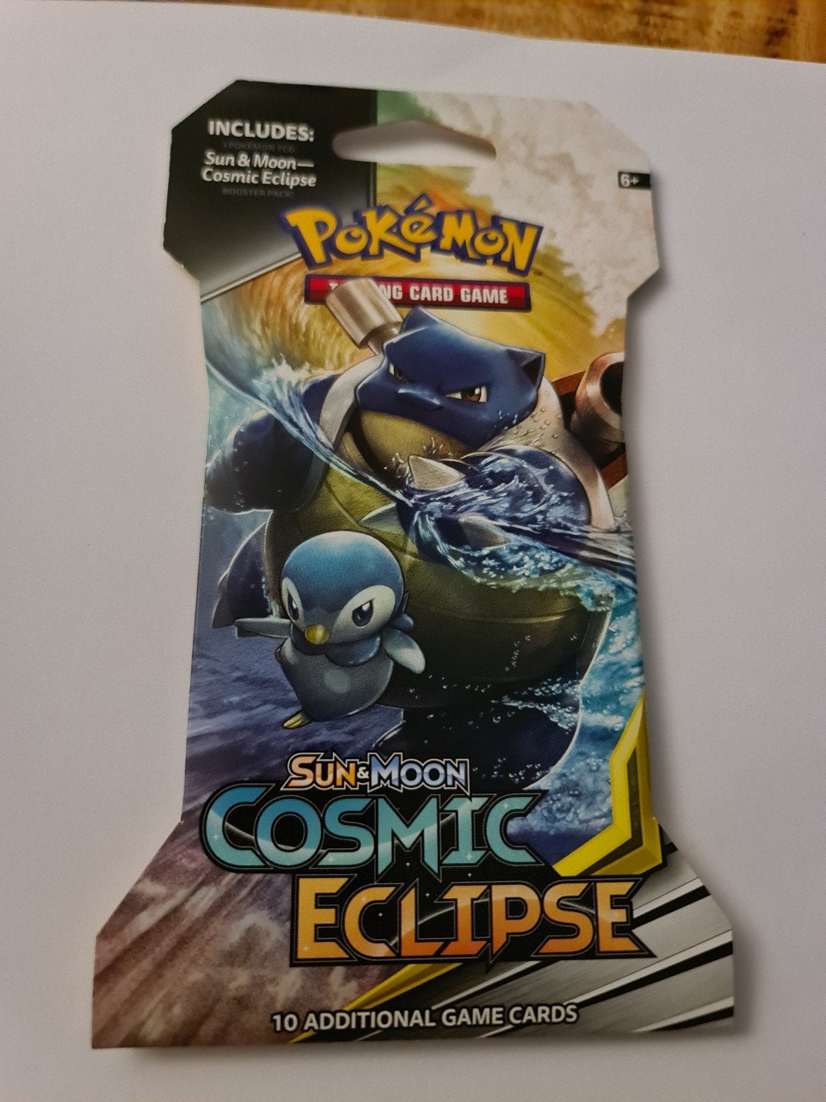 Cosmic Eclipse sleeved booster, Ophalen of Verzenden, Booster