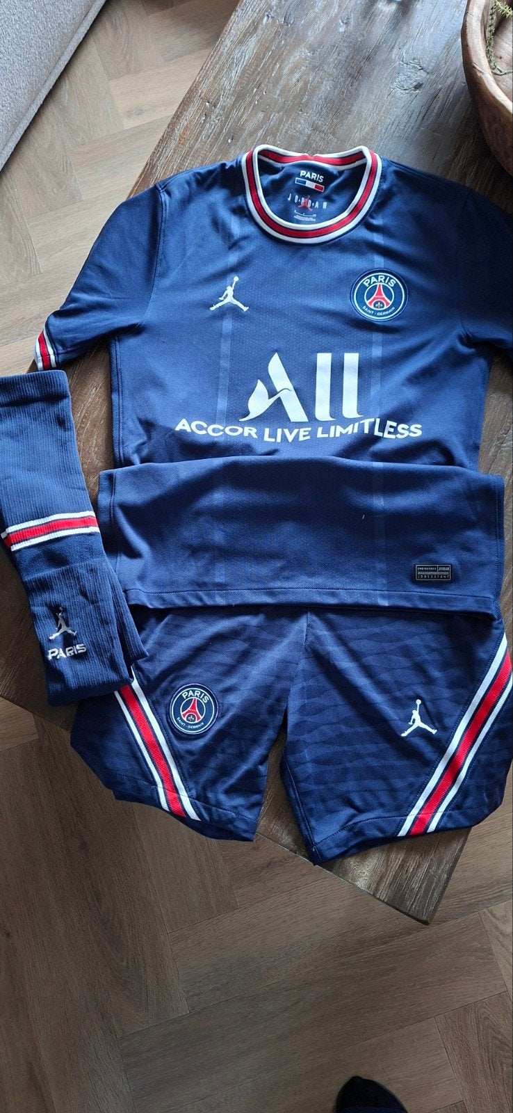 PSG Jordan - Shirt, Broek en Sokken voetbal tenue, Ophalen of Verzenden, Shirt