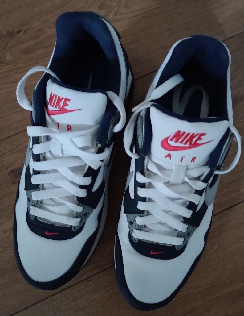 Nike air schoenen maat 39 zo goed als nieuw, Ophalen of Verzenden, Zo goed als nieuw, Wit, Sneakers of Gympen