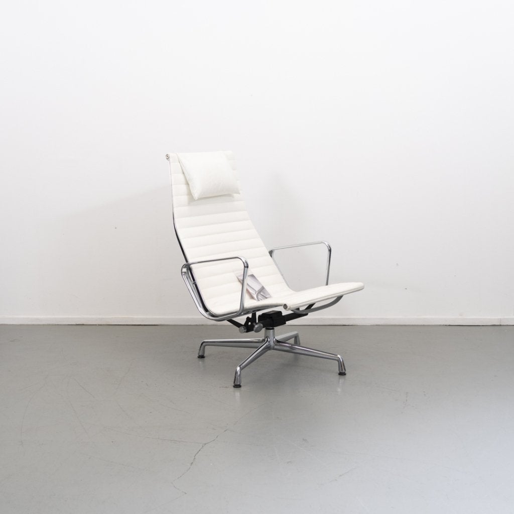 1x Vitra Eames EA 124 Fauteuil Wit Leer - Chroom