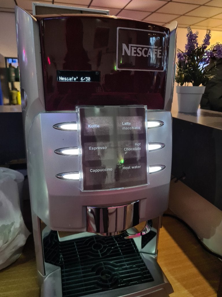 Nescafe Alegria 6/30 Nestle Rheavendors Koffiemachine, Witgoed en Apparatuur, Ophalen, Afneembaar waterreservoir, Gebruikt, Gemalen koffie