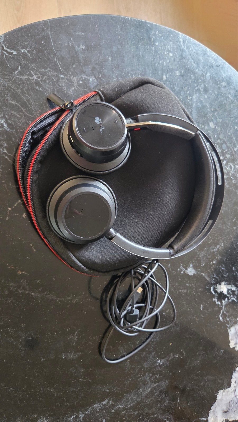 Poly Voyager Focus 2 draadloze Hoofdtelefoon Met Microfoon, Overige merken, Bluetooth, Nieuw, On-ear