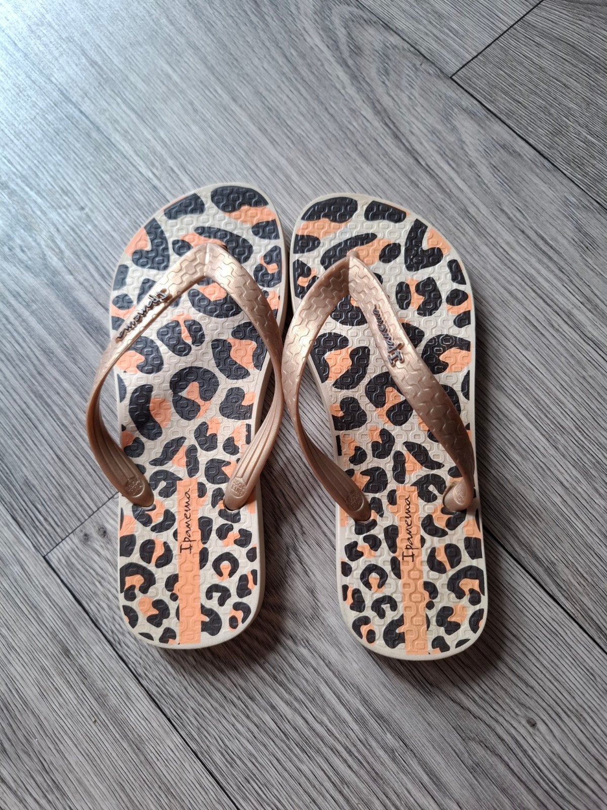 Zgan ipanema teenslippers maat 35/36, Meisje, Ophalen of Verzenden, Zo goed als nieuw, Ipanema